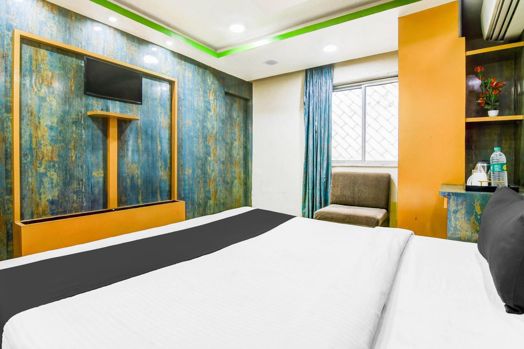 Super Hotel O Tagore Park Ruby Road كولكاتا المظهر الخارجي الصورة